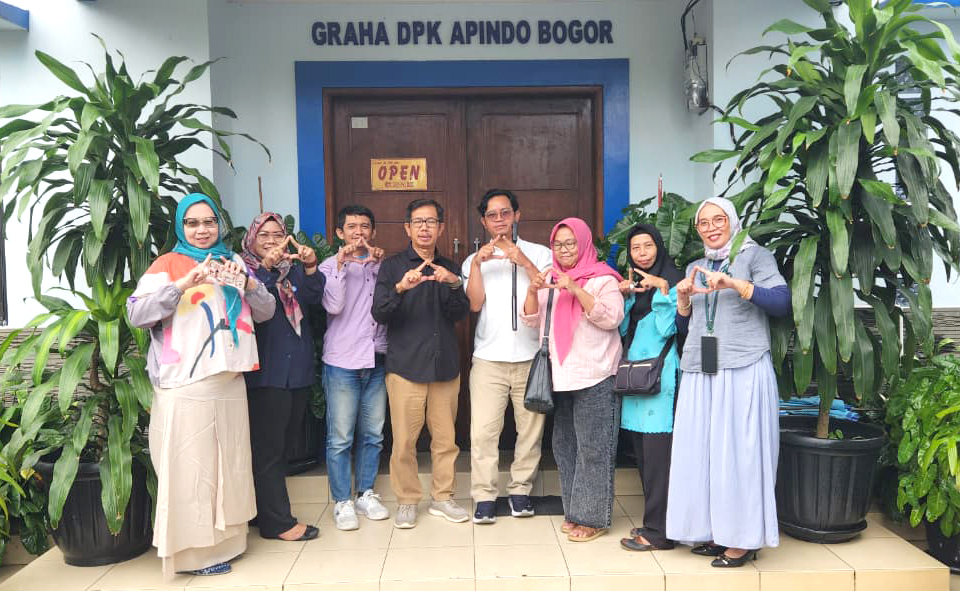 Rapat dan Sosialisasi Bidang II (UMKM) terkait Rencana Pelaksanaan Pujasara Kolaborasi dengan Serbu UMKM di Halaman Kantor APINDO Kabupaten Bogor.